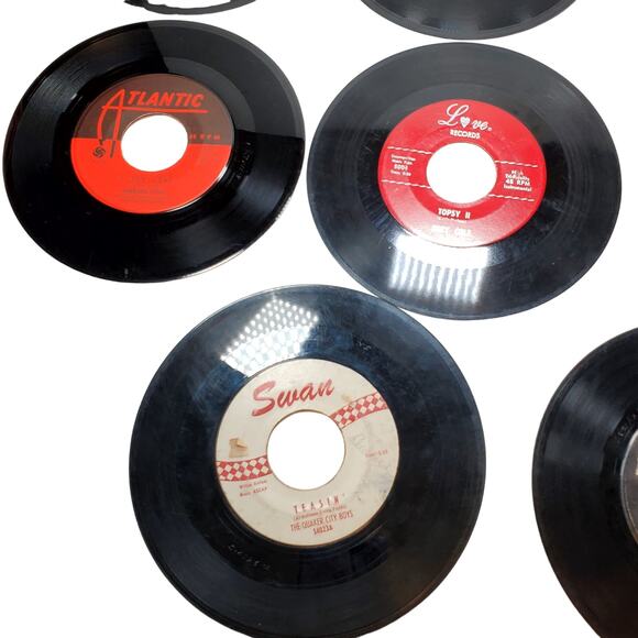 Junk Lot of 20 Vinyl Records 45 rpm 2 8 Tracks Variety Mixed Media Artists Music - Picture 8 of 16